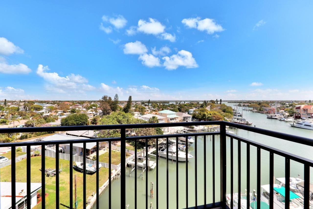 Bay Front Oasis St. Pete Beach Exterior foto