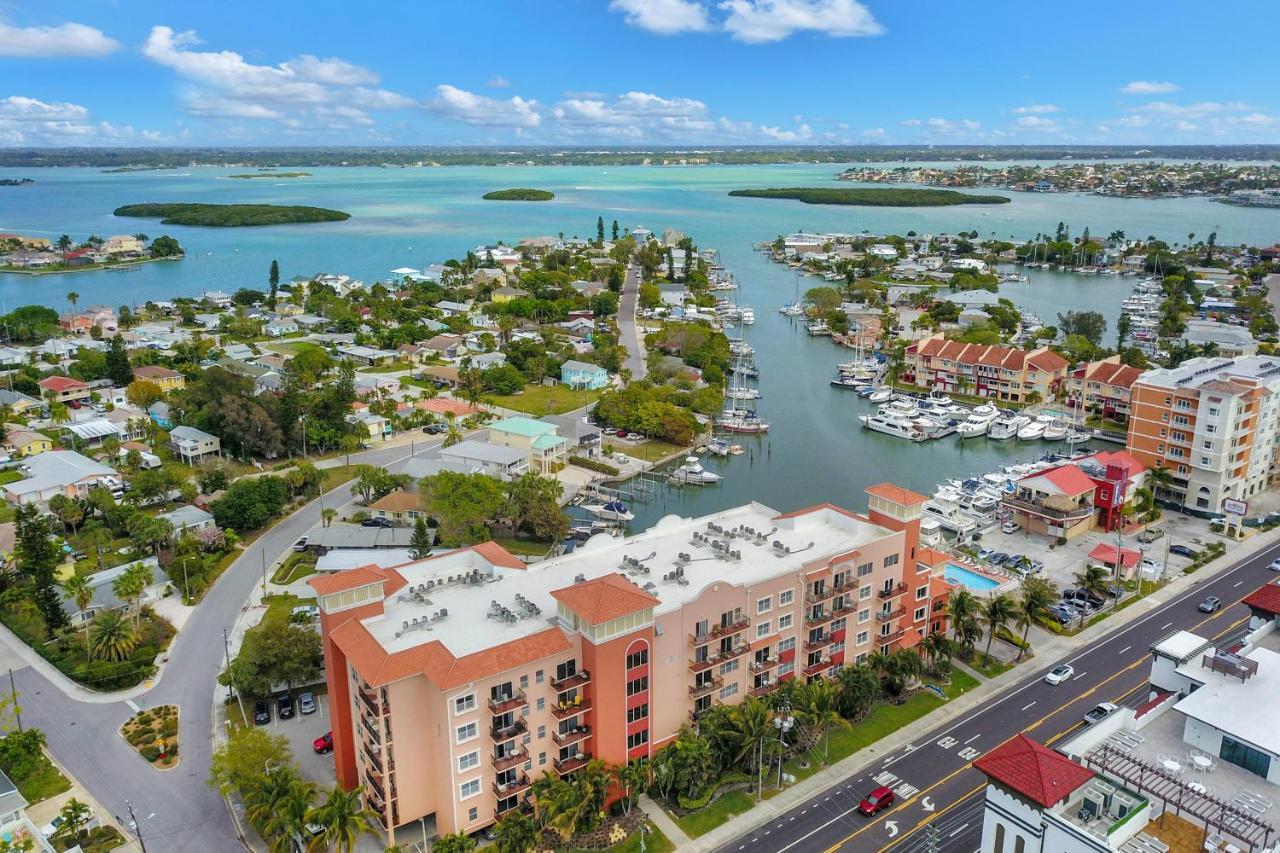 Bay Front Oasis St. Pete Beach Exterior foto